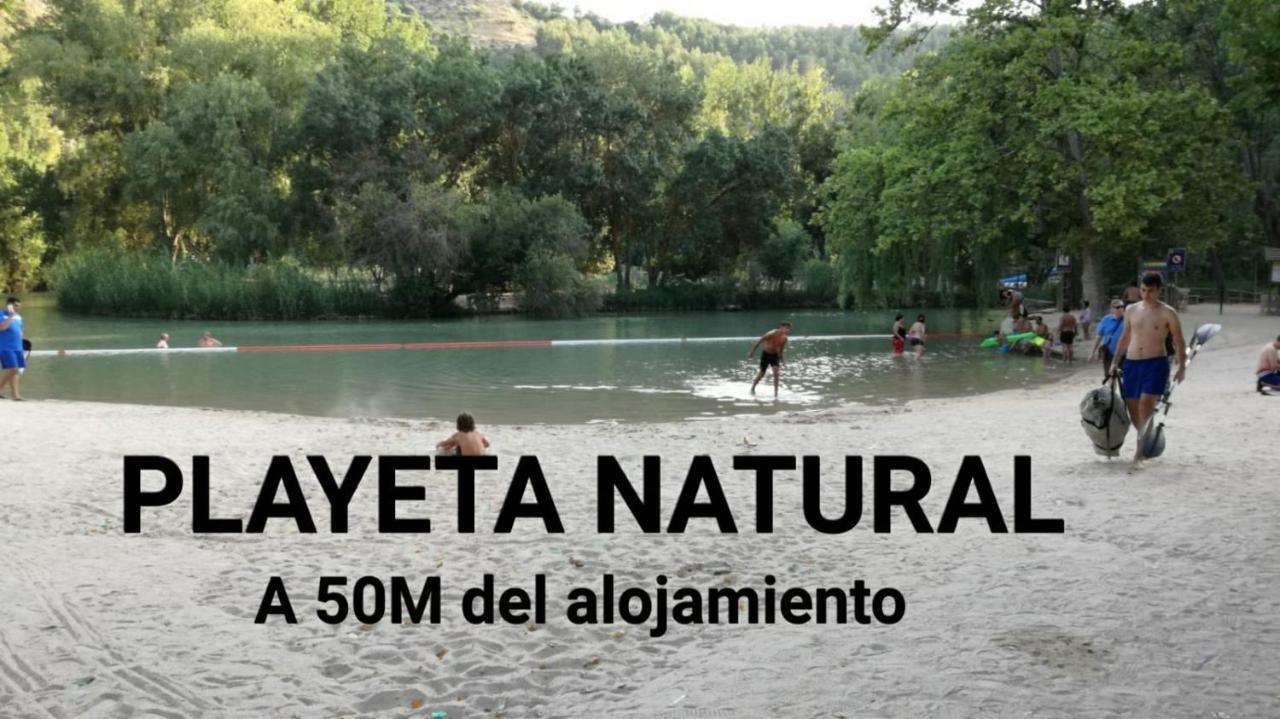 Apartamentos Los Robles Alcala del Jucar Εξωτερικό φωτογραφία